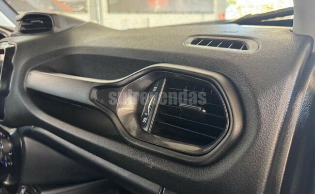 Jeep Renegade Long. T270 1.3 TB 4x2 Flex Aut.