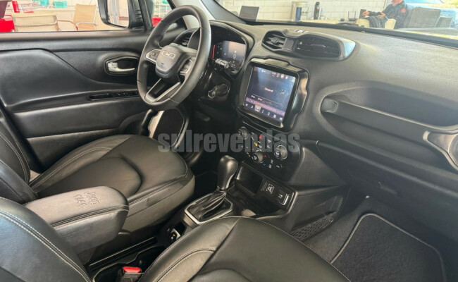 Jeep Renegade Long. T270 1.3 TB 4x2 Flex Aut.