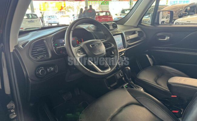 Jeep Renegade Long. T270 1.3 TB 4x2 Flex Aut.