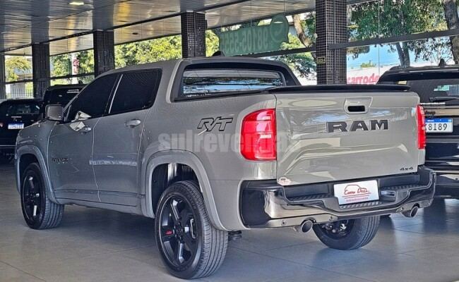 RAM RAMPAGE 2.0 HURRICANE 4 TURBO GASOLINA R/T 4X4 AUTOMÁTICO