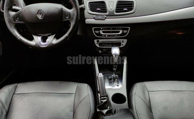 Renault FLUENCE Sed. Dynamique 2.0 16V FLEX Aut.