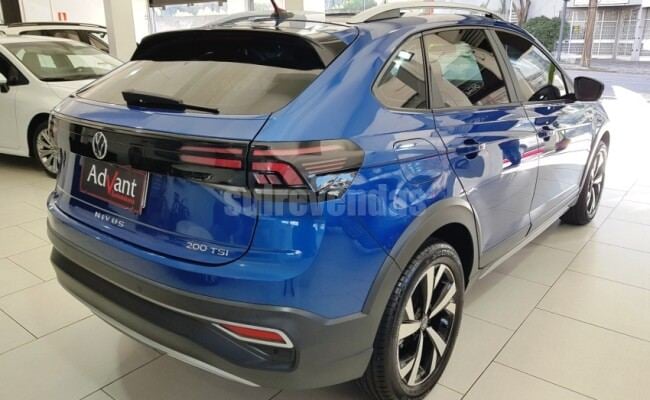 Volkswagen NIVUS 1.0 200 TSI TOTAL FLEX HIGHLINE AUTOMÁTICO
