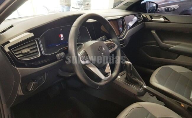 Volkswagen NIVUS 1.0 200 TSI TOTAL FLEX HIGHLINE AUTOMÁTICO