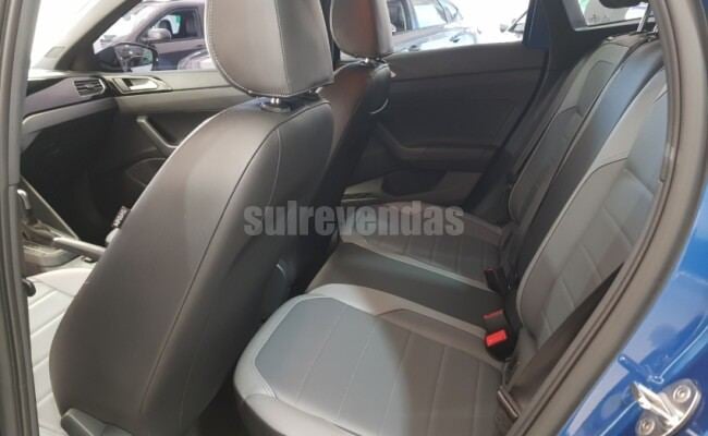 Volkswagen NIVUS 1.0 200 TSI TOTAL FLEX HIGHLINE AUTOMÁTICO