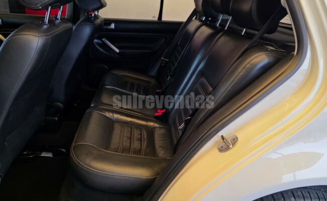 Volkswagen Golf Sportline 1.6 Mi Total Flex 8V 4p