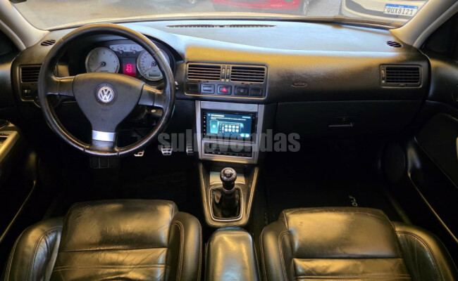 Volkswagen Golf Sportline 1.6 Mi Total Flex 8V 4p