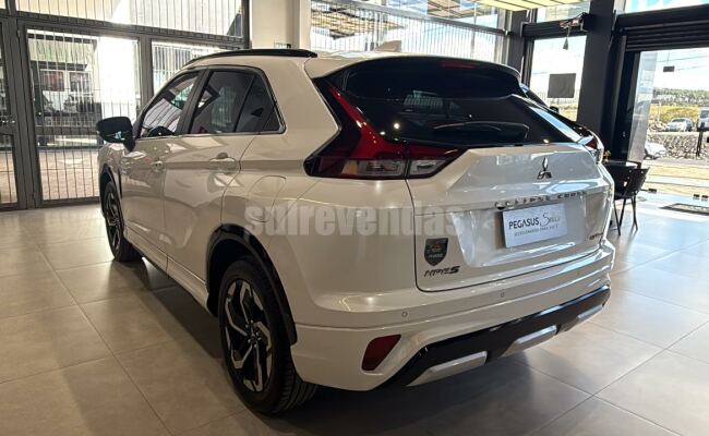 Mitsubishi ECLIPSE CROSS HPE-S AWC