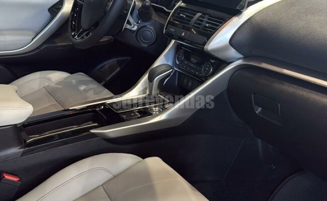 Mitsubishi ECLIPSE CROSS HPE-S AWC