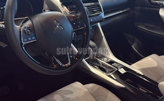 Mitsubishi ECLIPSE CROSS HPE-S AWC