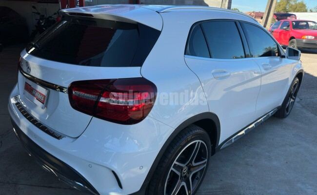 Mercedes-Benz CLASSE GLA