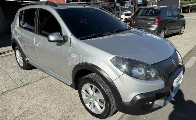 Renault SANDERO