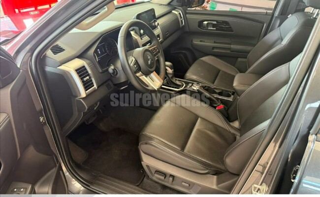 MITSUBISHI TRITON