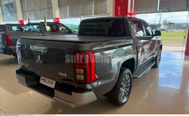 MITSUBISHI TRITON