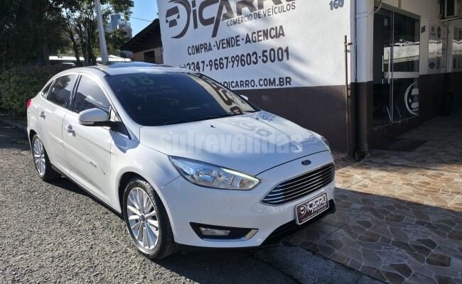 Ford FOCUS
