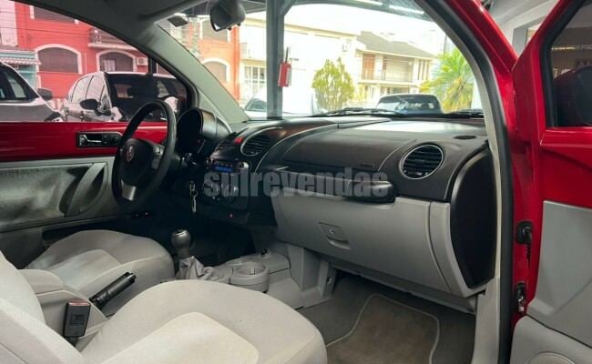 Volkswagen NEW BEETLE