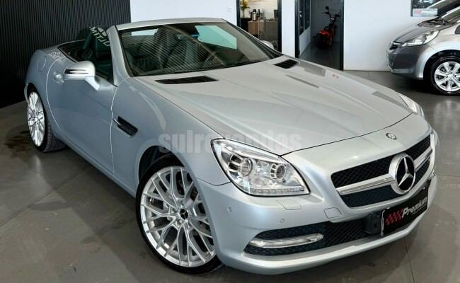 Mercedes-Benz SLK-200