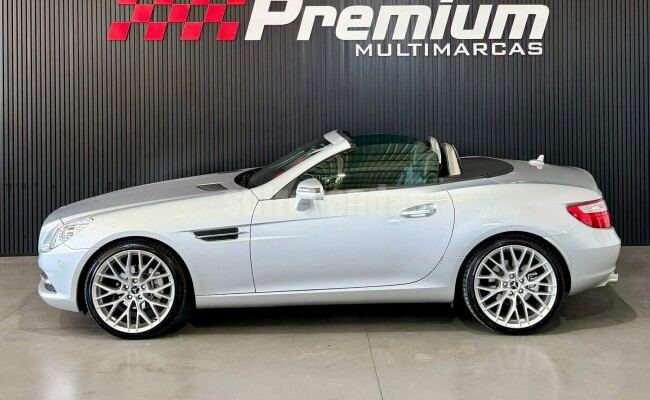Mercedes-Benz SLK-200
