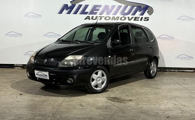 Renault SCÉNIC