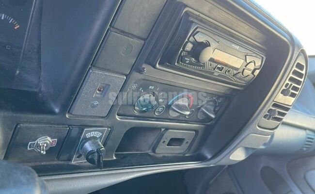 Chevrolet SILVERADO