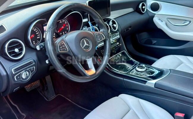 Mercedes-Benz C-250