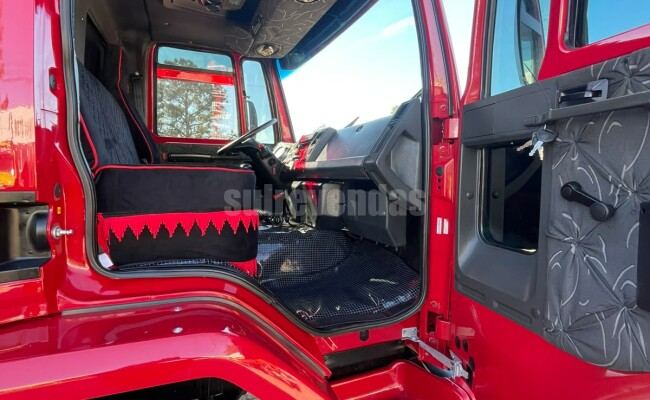 Ford CARGO