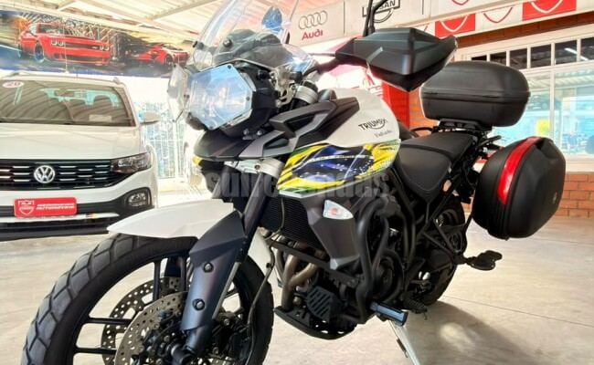 Triumph TIGER 800 XRX