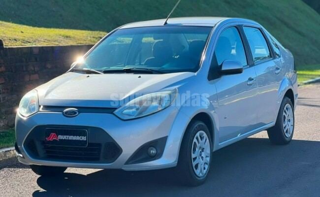 Ford FIESTA SEDAN 1.0