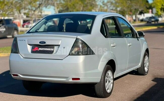 Ford FIESTA SEDAN 1.0
