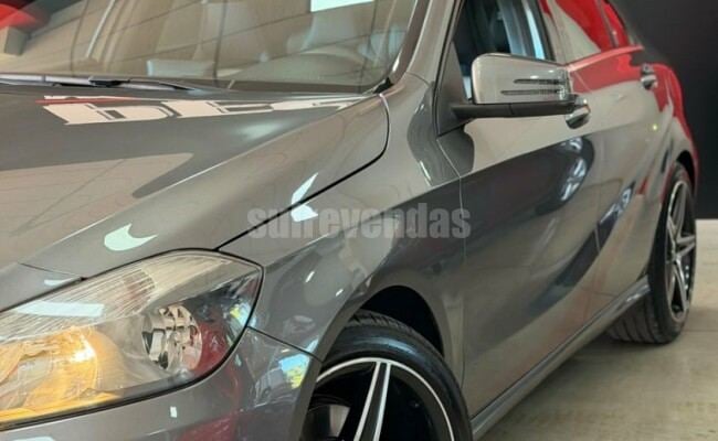 Mercedes-Benz 200