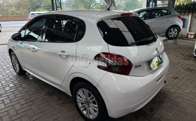 Peugeot 208 ACTIVE MT