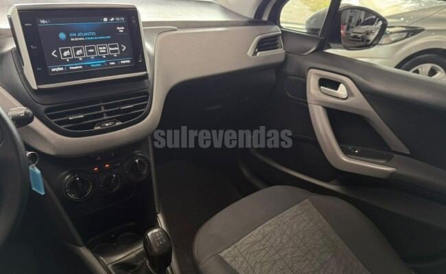 Peugeot 208 ACTIVE MT