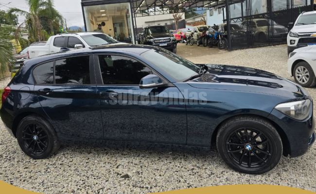 BMW 116IA