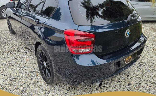 BMW 116IA