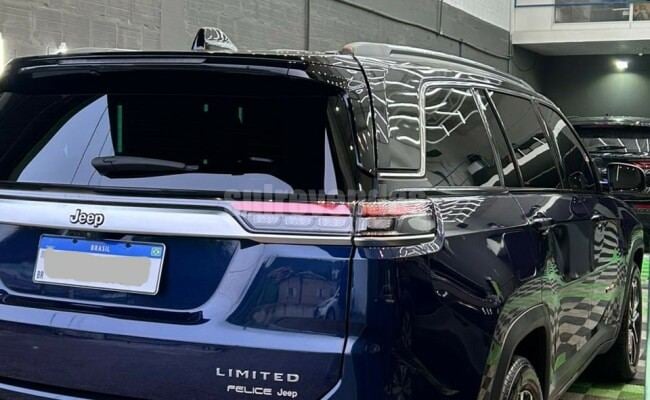 Jeep COMMANDER