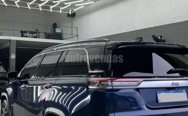 Jeep COMMANDER