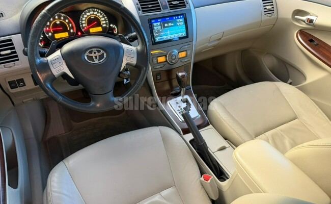 Toyota COROLLA
