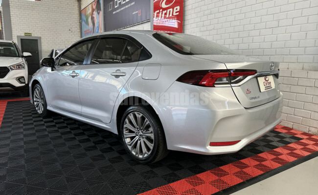 Toyota Corolla XEi 2.0 Flex 16V Aut.