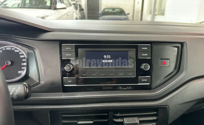 Volkswagen Polo Track 1.0 Flex 12V 5p