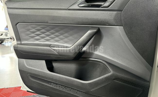 Volkswagen Polo Track 1.0 Flex 12V 5p