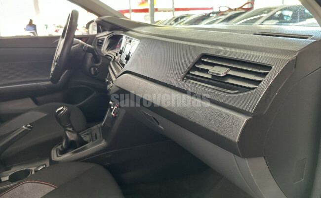 Volkswagen Polo Track 1.0 Flex 12V 5p