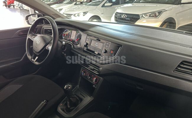 Volkswagen Polo Track 1.0 Flex 12V 5p