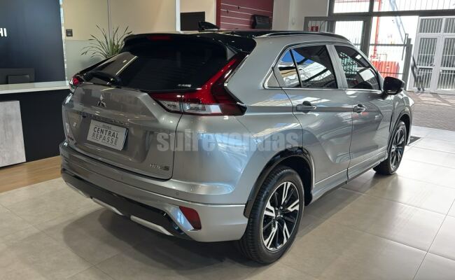Mitsubishi ECLIPSE CROSS HPE-S AWC