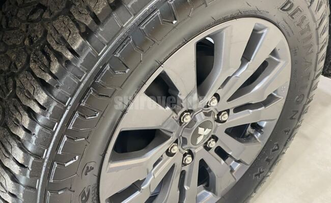 Mitsubishi TRITON HPE