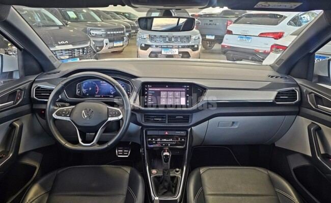 Volkswagen T-CROSS 1.4 250 TSI TOTAL FLEX HIGHLINE AUTOMÁTICO