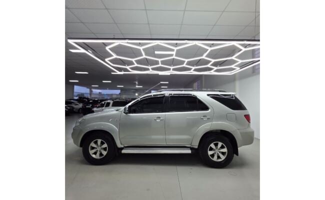 Toyota HILUX SW4