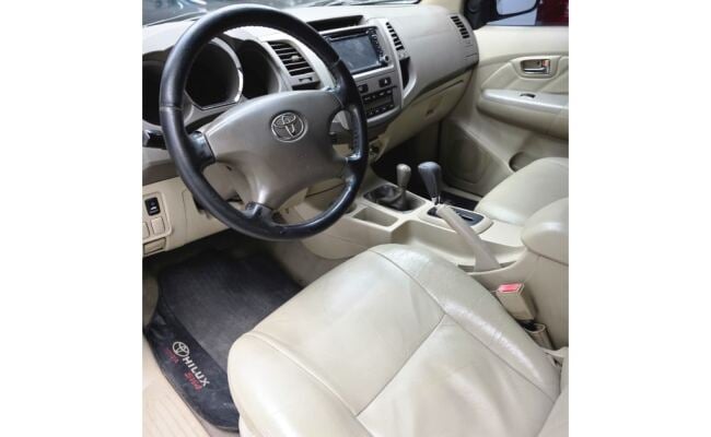 Toyota HILUX SW4
