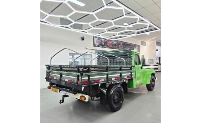Ford F-75