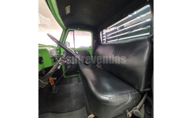 Ford F-75