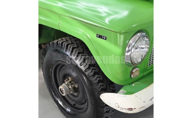 Ford F-75