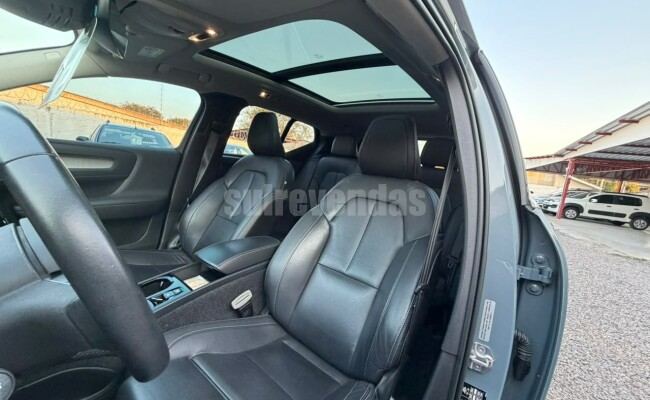 Volvo XC 40